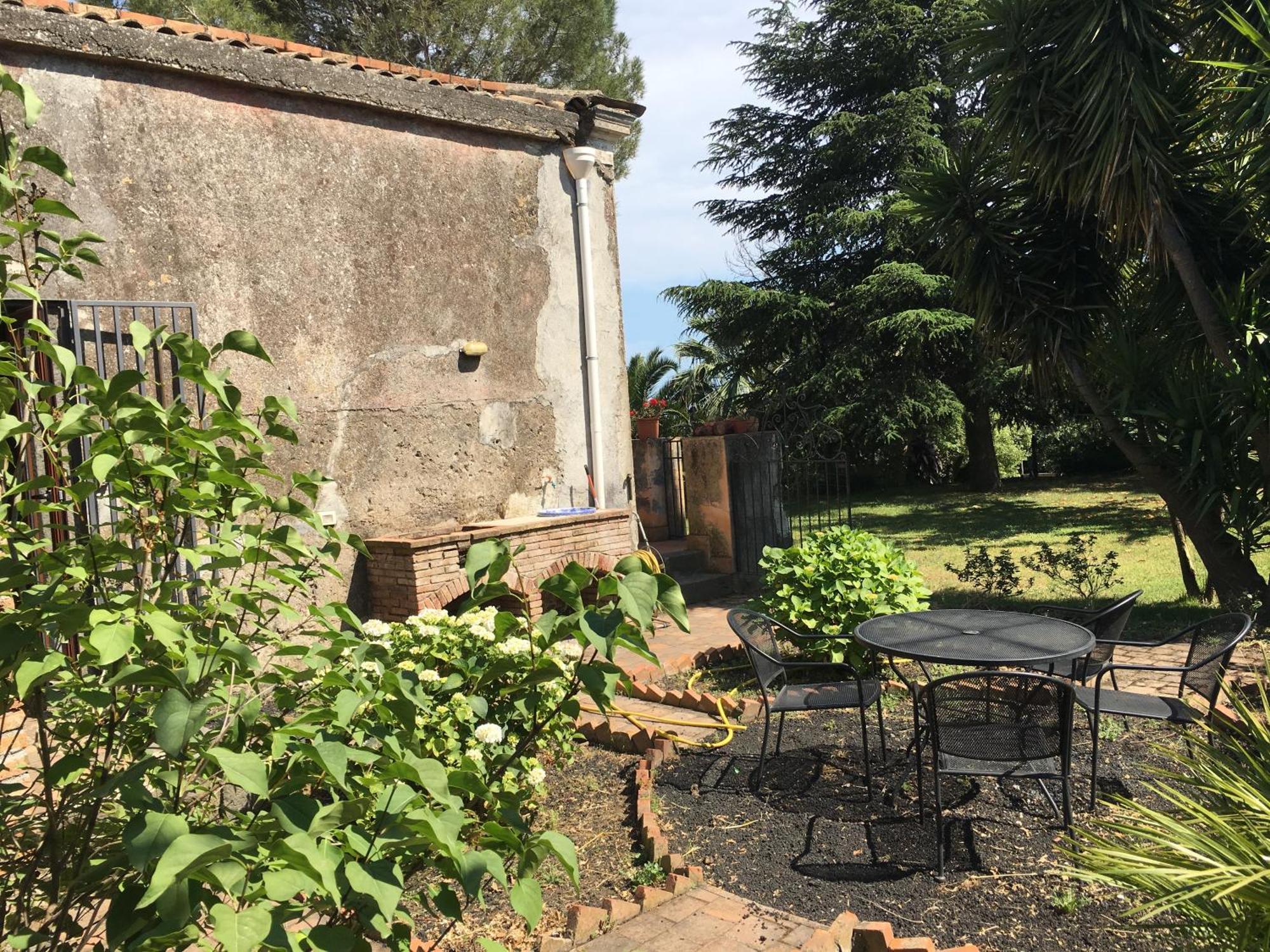 Bed And Breakfast Il Glicine Piedimonte Etneo Pokoj fotografie