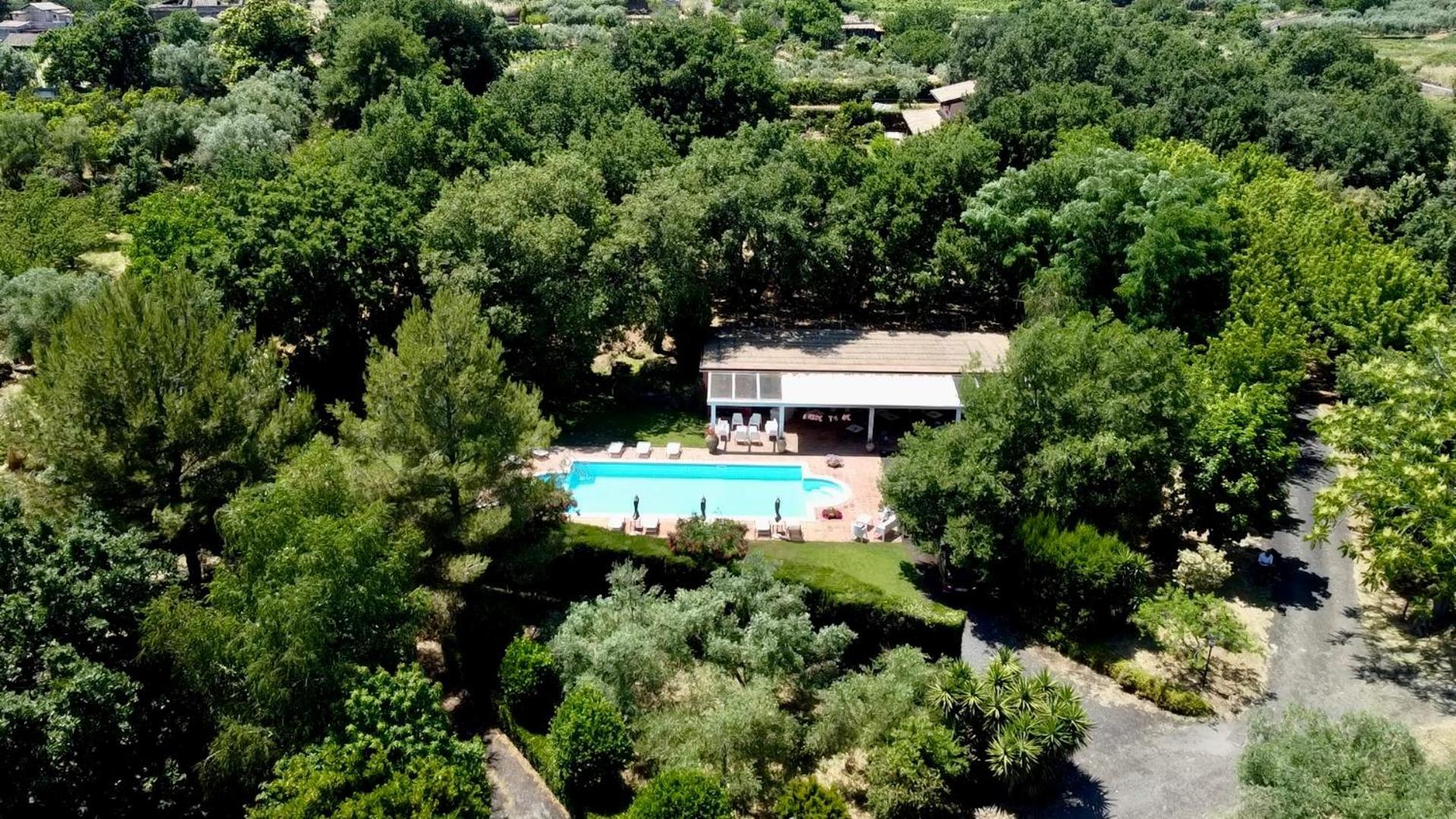 Bed And Breakfast Il Glicine Piedimonte Etneo Exteriér fotografie