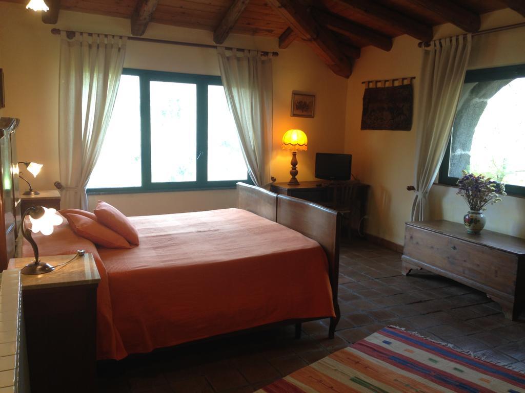 Bed And Breakfast Il Glicine Piedimonte Etneo Exteriér fotografie