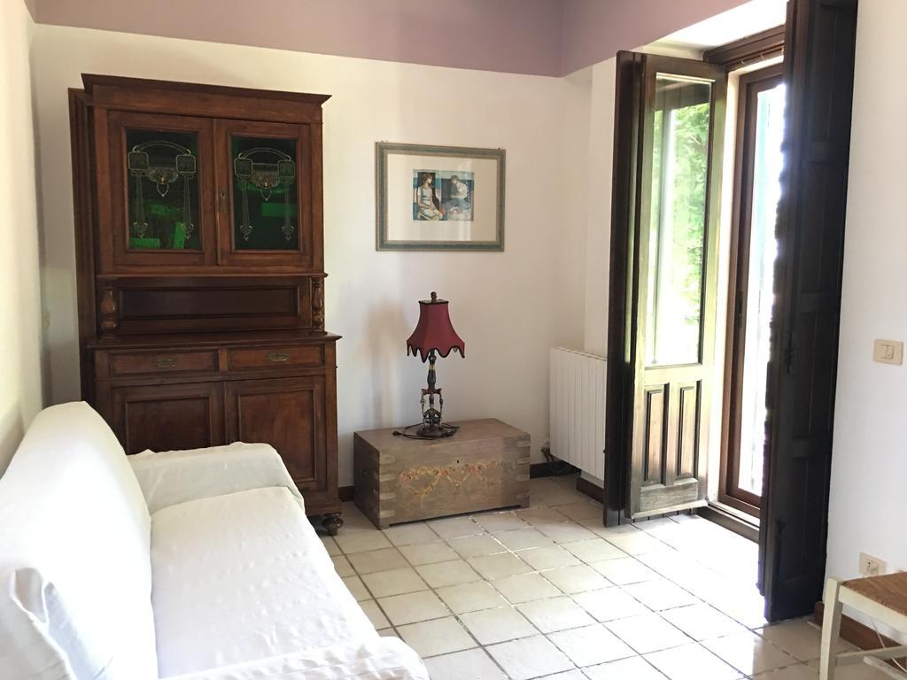 Bed And Breakfast Il Glicine Piedimonte Etneo Exteriér fotografie